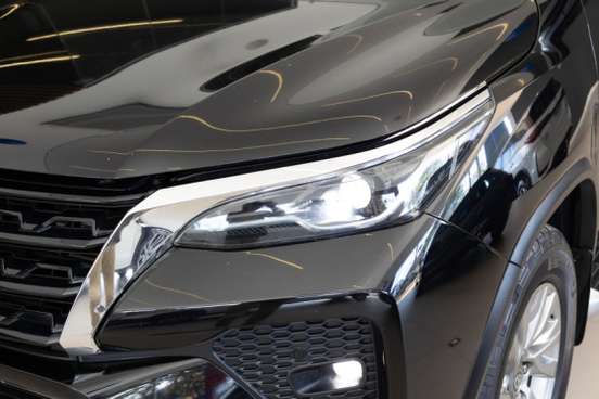 TOYOTA-HILUX SW4-2022