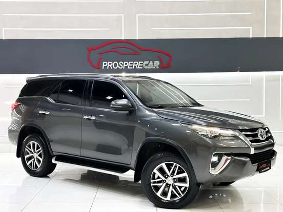 TOYOTA-HILUX SW4-2019