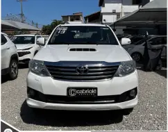 TOYOTA HILUX SW4 3.0 SRV 4X4 16V TURBO INTERCOOLER DIESEL 4P AUTOMÁTICO TOYOTA HILUX SW4 3.0 SRV 4X4 16V TURBO INTERCOOLER DIESEL 4P AUTOMÁTICO