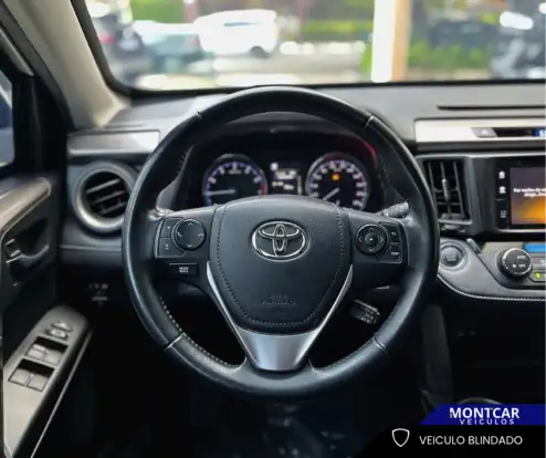 TOYOTA-RAV4-2018