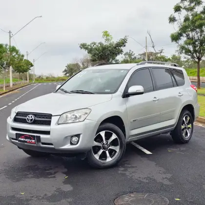 TOYOTA RAV4 2.4 4X2 16V GASOLINA 4P AUTOMÁTICO