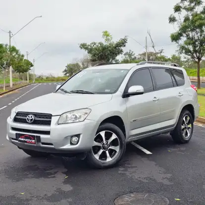 TOYOTA-RAV4-2011