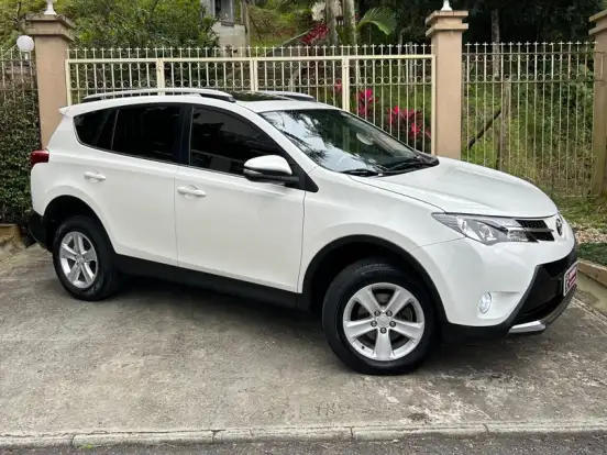 TOYOTA-RAV4-2.5 4X4 16V GASOLINA 4P AUTOMÁTICO TOYOTA-RAV4-2013