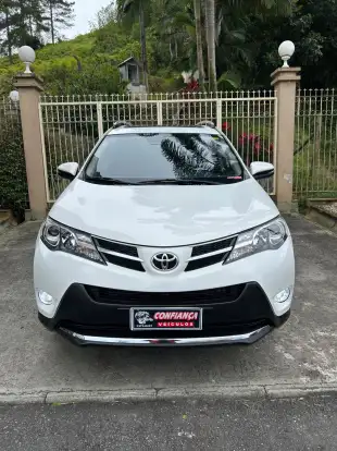 TOYOTA-RAV4-2013