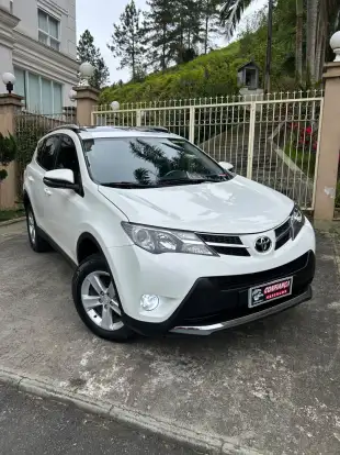 TOYOTA-RAV4-2013