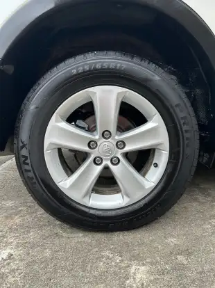 TOYOTA-RAV4-2013
