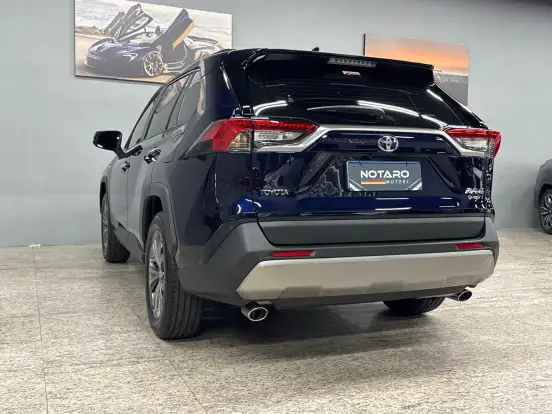 TOYOTA-RAV4-2025