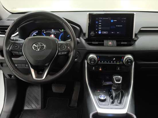 TOYOTA-RAV4-2024
