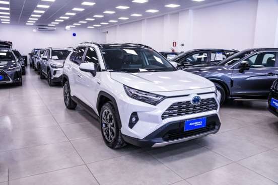 TOYOTA-RAV4-2023