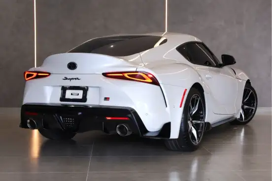 TOYOTA-SUPRA-2022