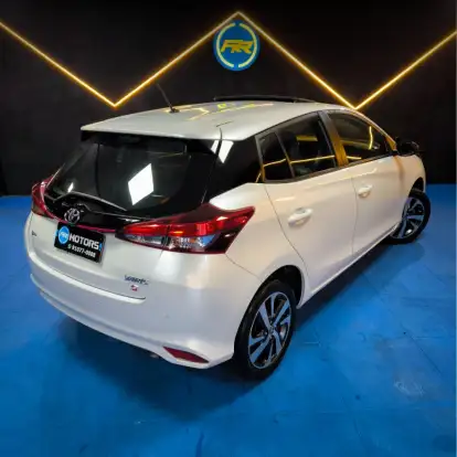 TOYOTA-YARIS-2020