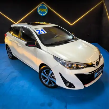 TOYOTA-YARIS-2020