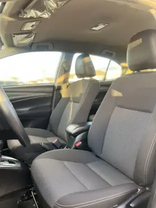 TOYOTA-YARIS-2024