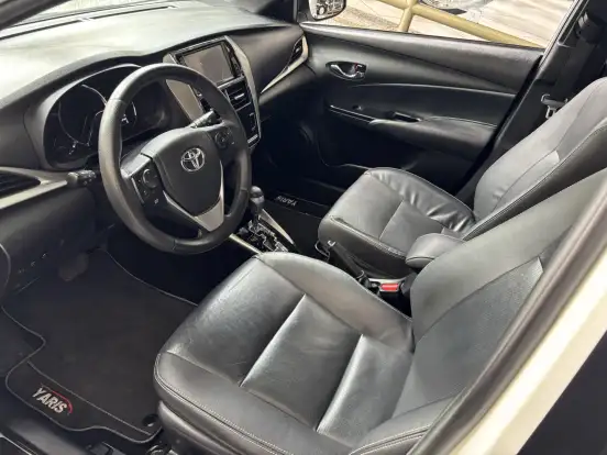 TOYOTA-YARIS-1.5 16V FLEX SEDAN XLS MULTIDRIVE TOYOTA-YARIS-2019