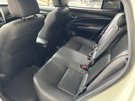 TOYOTA-YARIS-1.5 16V FLEX SEDAN XLS MULTIDRIVE TOYOTA-YARIS-2019
