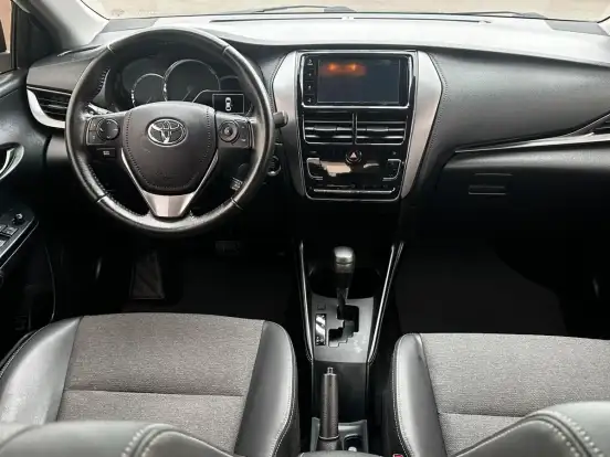 TOYOTA-YARIS-1.5 16V FLEX SEDAN XS CONNECT MULTIDRIVE TOYOTA-YARIS-2022