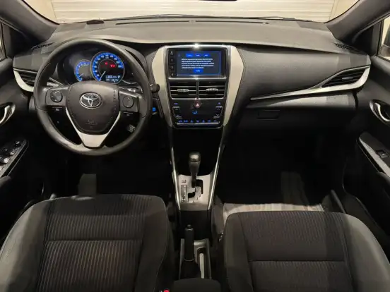 TOYOTA-YARIS-1.5 16V FLEX XL PLUS CONNECT MULTIDRIVE TOYOTA-YARIS-2021