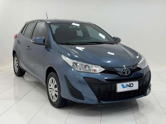 TOYOTA-YARIS-2020