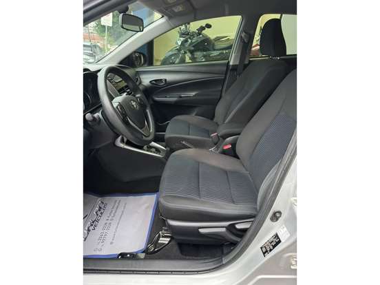 TOYOTA-YARIS-2020