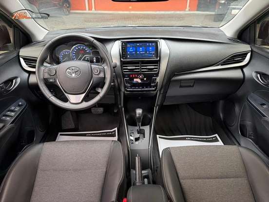 TOYOTA-YARIS-1.5 16V FLEX SEDAN XS MULTIDRIVE TOYOTA-YARIS-2023