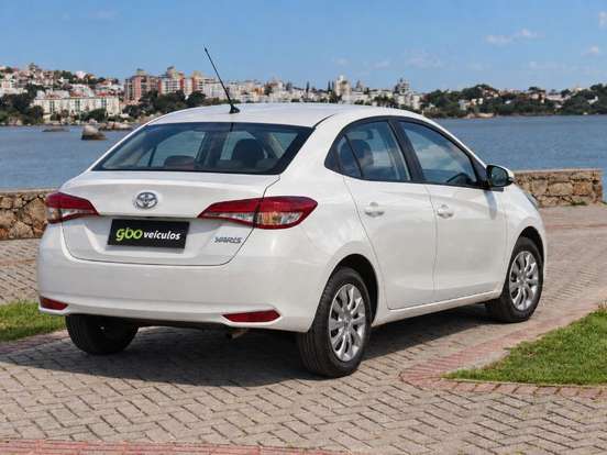 TOYOTA-YARIS-1.5 16V FLEX XL MULTIDRIVE TOYOTA-YARIS-2024