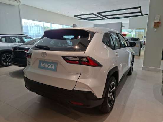 TOYOTA-YARIS CROSS-2026