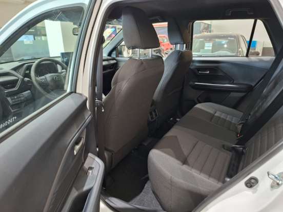 TOYOTA-YARIS CROSS-2026