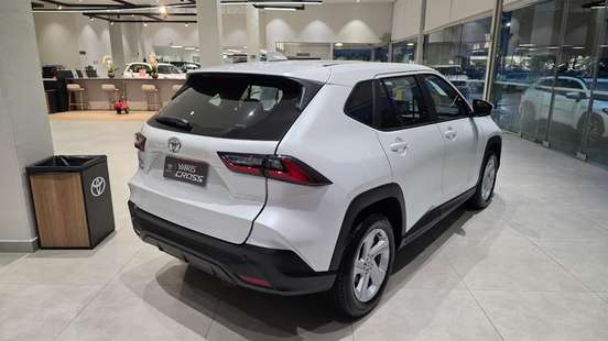 TOYOTA-YARIS CROSS-2026