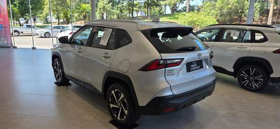 TOYOTA-YARIS CROSS-2026