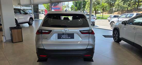 TOYOTA-YARIS CROSS-2026