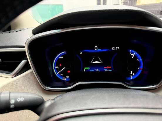 TOYOTA-COROLLA-2021
