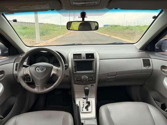 TOYOTA-COROLLA-2008