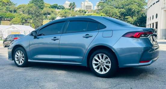 TOYOTA-COROLLA-2019
