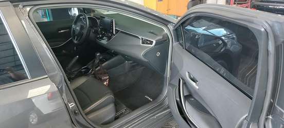 TOYOTA-COROLLA-2023