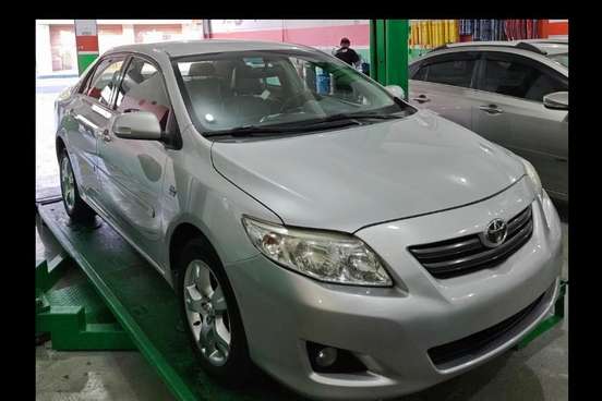 TOYOTA-COROLLA-2010