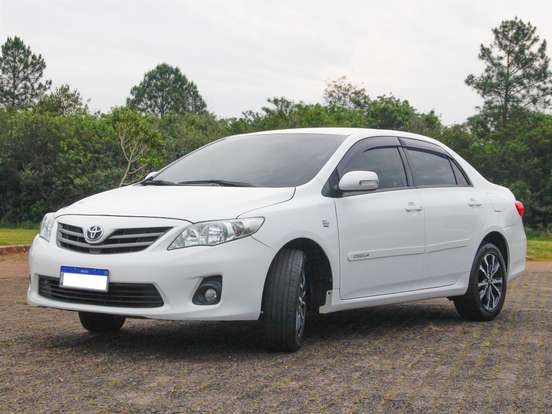TOYOTA-COROLLA-2.0 XEI 16V FLEX 4P AUTOMÁTICO TOYOTA-COROLLA-2013
