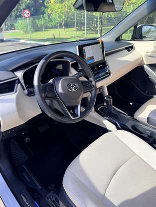 TOYOTA-COROLLA CROSS-2022