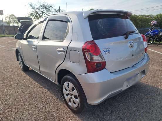 TOYOTA-ETIOS-2018
