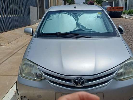 TOYOTA-ETIOS-1.3 XS 16V FLEX 4P MANUAL TOYOTA-ETIOS-2013