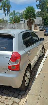 TOYOTA-ETIOS-2013