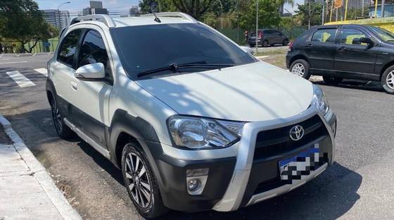 TOYOTA ETIOS CROSS 1.5 16V FLEX 4P AUTOMÁTICO