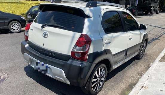 TOYOTA-ETIOS CROSS-1.5 16V FLEX 4P AUTOMÁTICO TOYOTA-ETIOS CROSS-2017