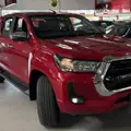 TOYOTA HILUX 2.8 D-4D TURBO DIESEL CD SRV 4X4 AUTOMÁTICO TOYOTA HILUX 2.8 D-4D TURBO DIESEL CD SRV 4X4 AUTOMÁTICO