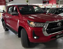 TOYOTA HILUX 2.8 D-4D TURBO DIESEL CD SRV 4X4 AUTOMÁTICO TOYOTA HILUX 2.8 D-4D TURBO DIESEL CD SRV 4X4 AUTOMÁTICO