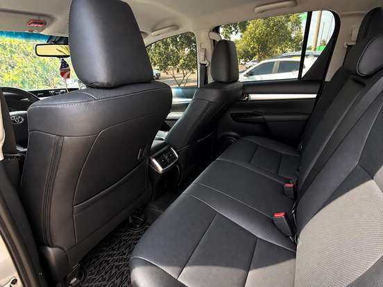 TOYOTA-HILUX-2.8 D-4D TURBO DIESEL CD SRX 4X4 AUTOMÁTICO TOYOTA-HILUX-2021