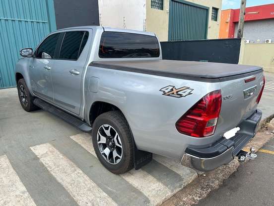 TOYOTA-HILUX-2.8 SRV 4X4 CD 16V DIESEL 4P AUTOMÁTICO TOYOTA-HILUX-2019