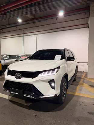 TOYOTA-HILUX SW4-2016