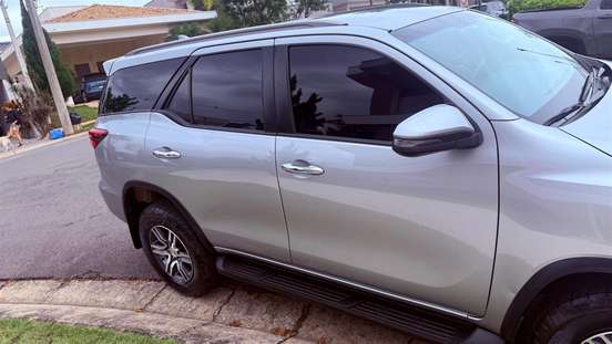 TOYOTA-HILUX SW4-2020