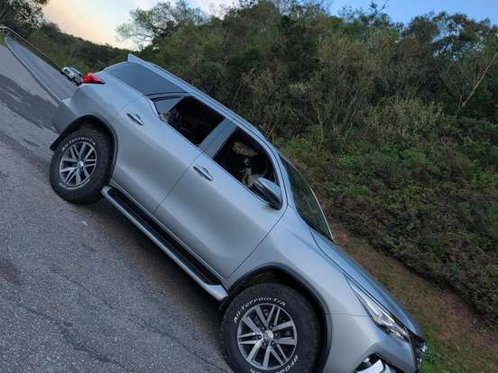 TOYOTA-HILUX SW4-2.8 SRX 4X4 16V TURBO INTERCOOLER DIESEL 4P AUTOMÁTICO TOYOTA-HILUX SW4-2018