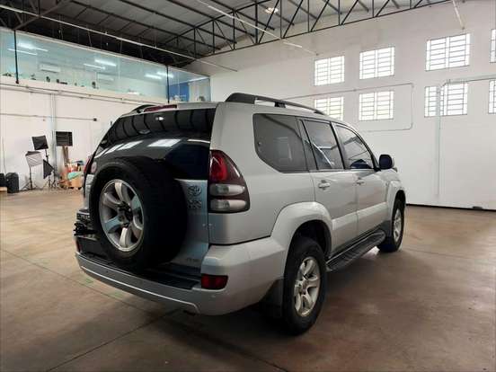 TOYOTA-LAND CRUISER PRADO-3.0 4X4 TURBO INTERCOOLER DIESEL 4P AUTOMÁTICO TOYOTA-LAND CRUISER PRADO-2007